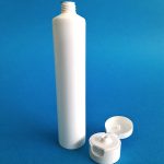 Tubos colapsibles blancos de Ideas Soluciones V&R S.A.S